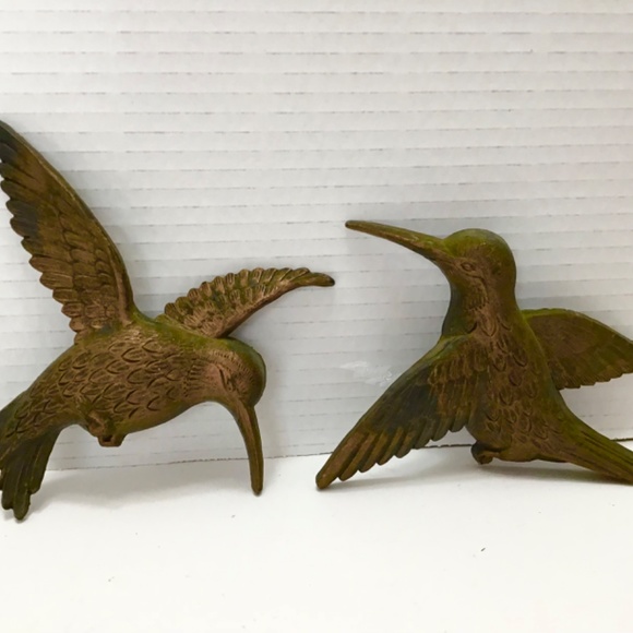 Vintage Hummingbird Wall Decor 2 Hanging Bird Garden Nature Home - Picture 7 of 7